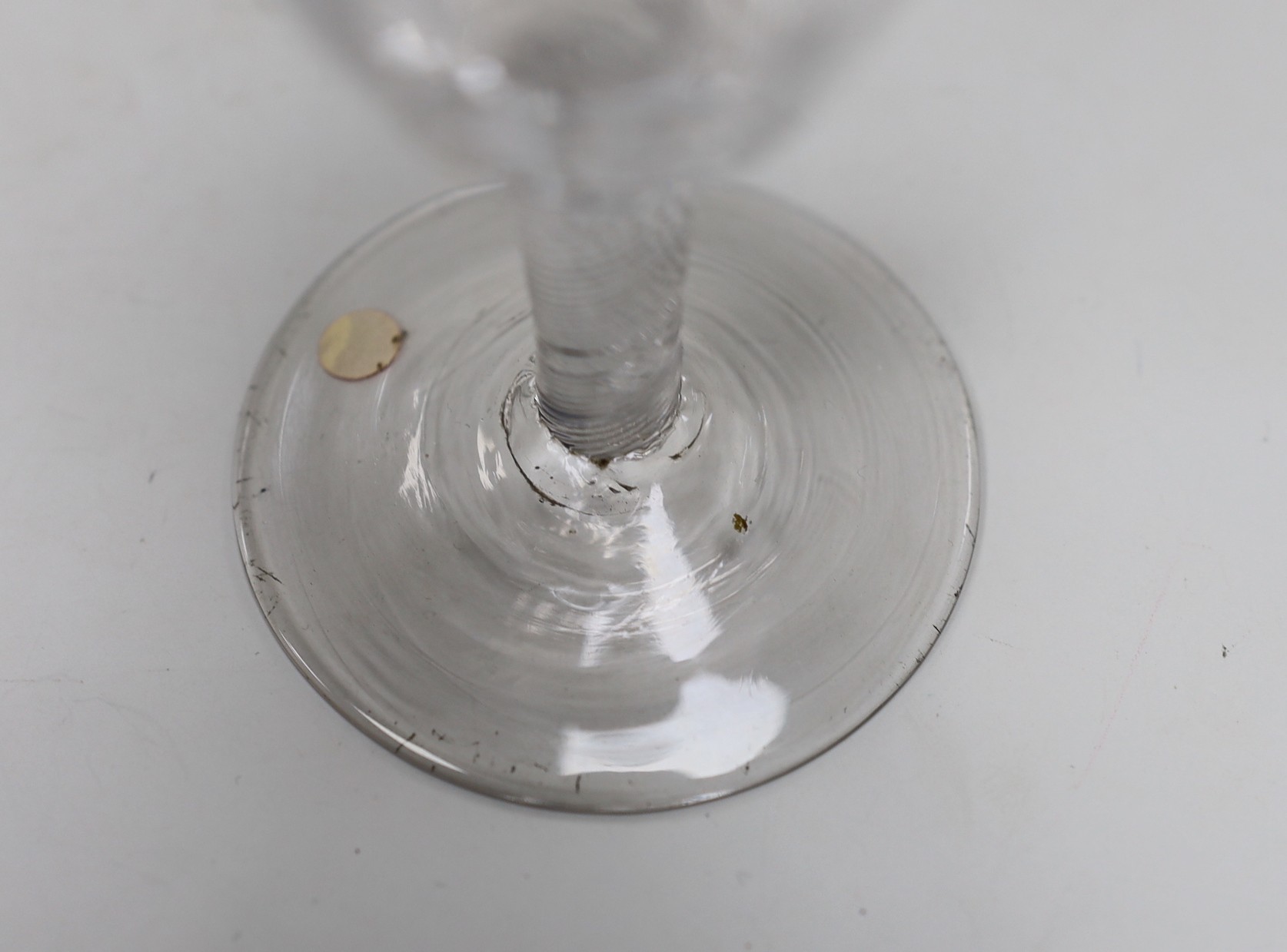 A George III incised stem drinking glass, 12.5cms high